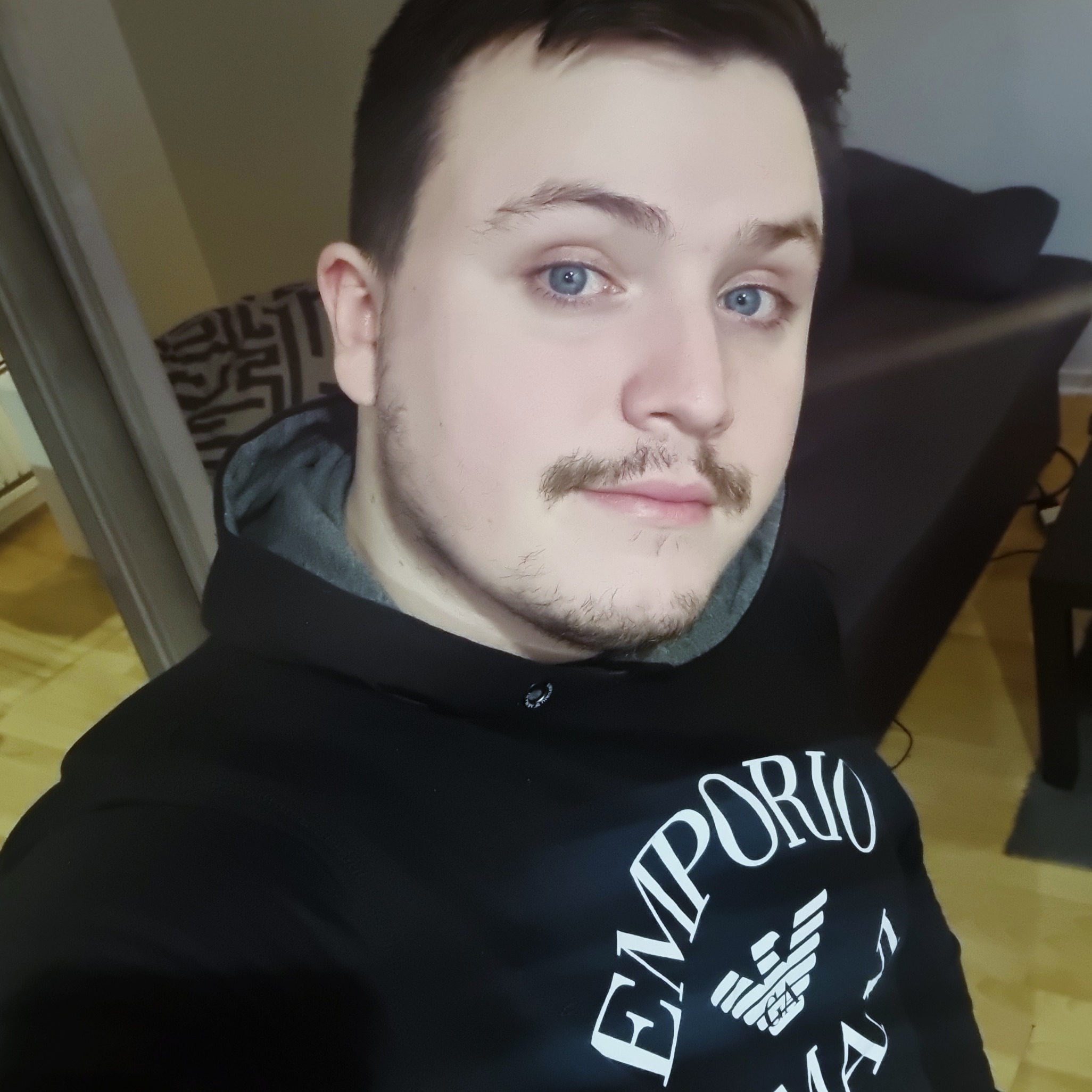 Profil de Gamil, 28 ans, TS Monaco à Saint-Didier-en-Bresse