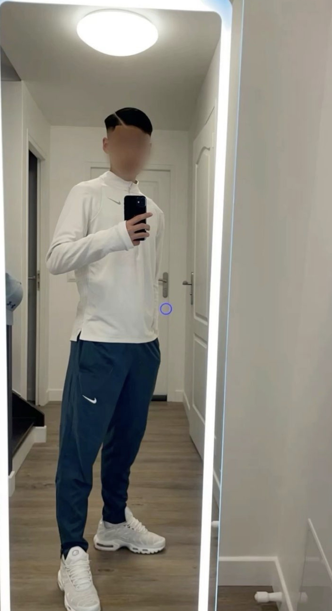 Profil de Ronel, 21 ans, TS Monaco à LesTouches
