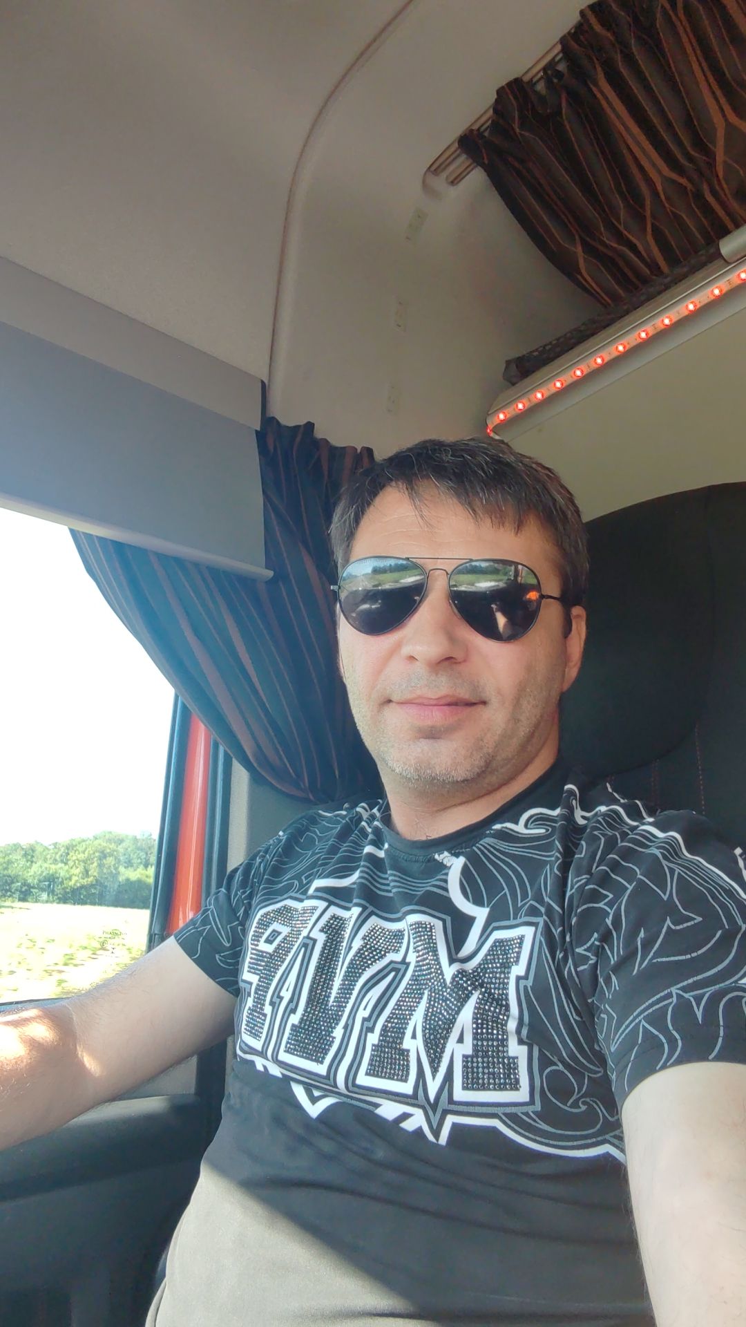 Profil de Francius, 48 ans, TS Monaco à Izeaux