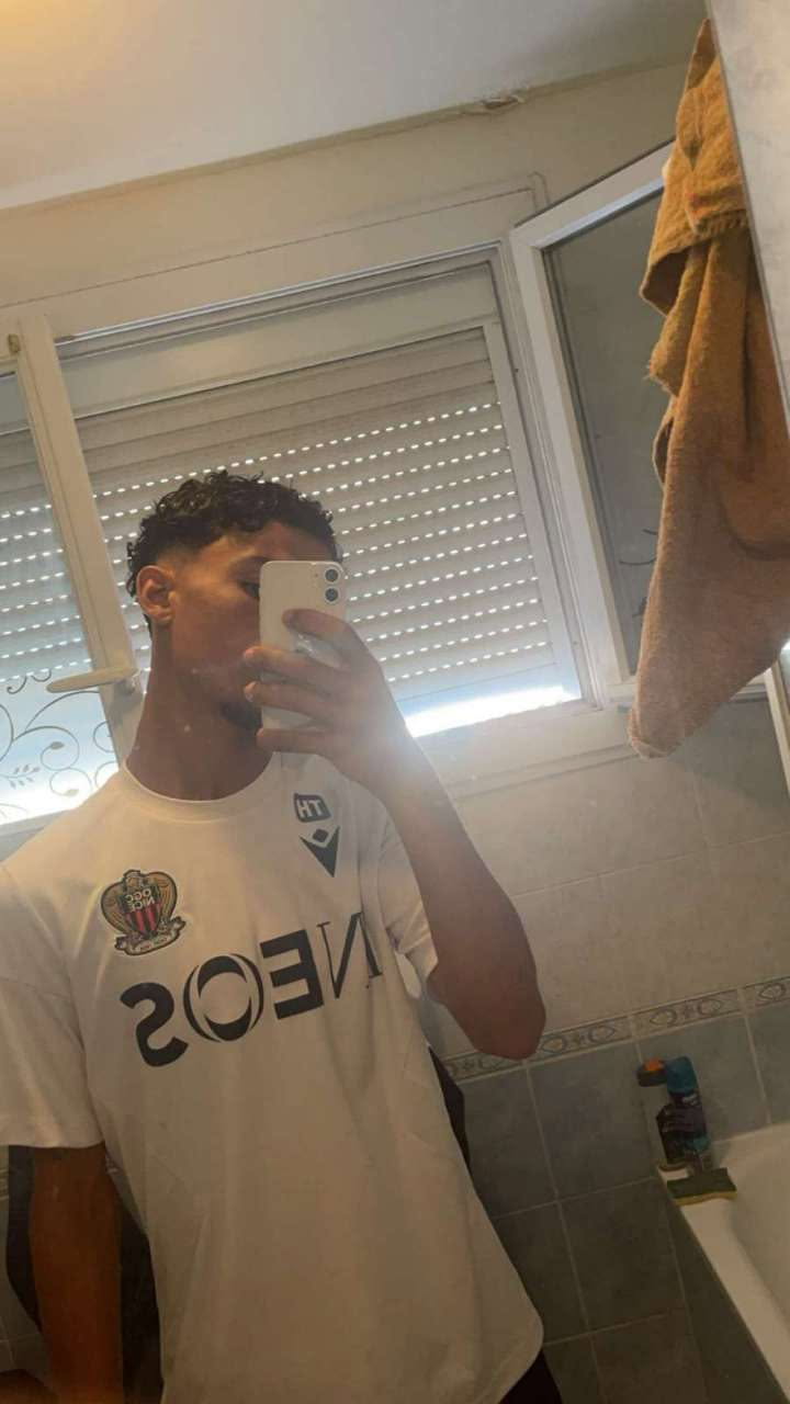 Profil de Jean-guy, 19 ans, TS Monaco à Imphy