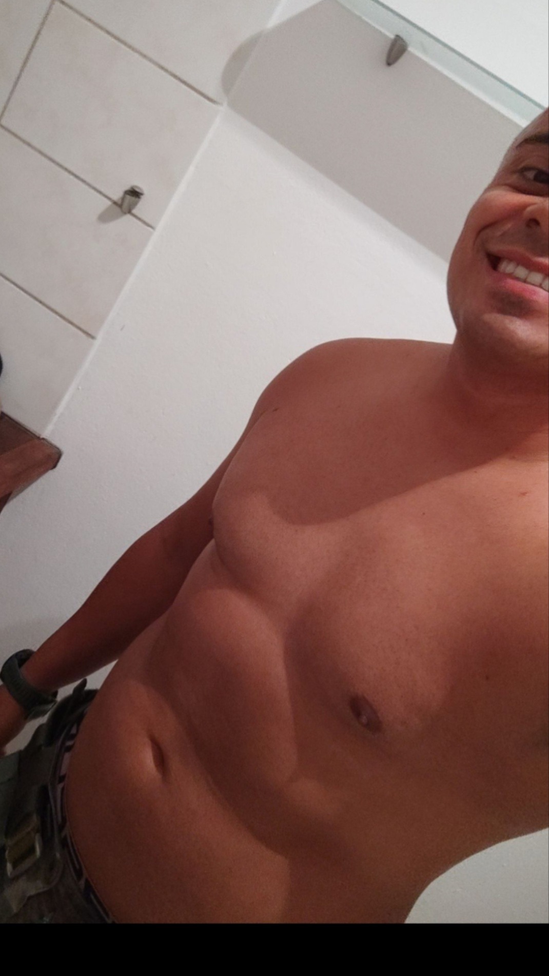 Profil de Ilidio, 30 ans, TS Monaco à Douchy