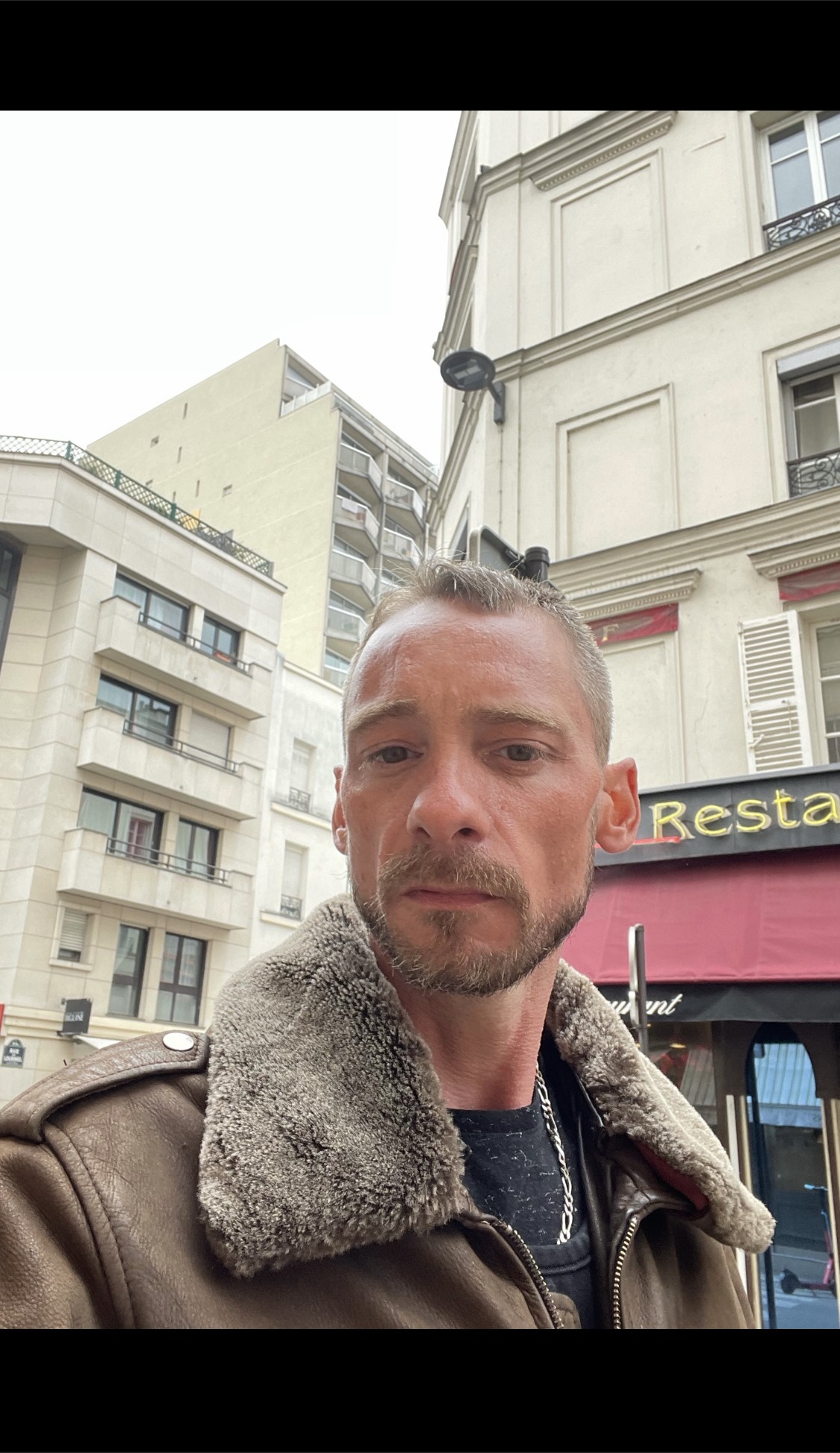 Profil de Faycel, 40 ans, TS Monaco à LaChapelle-Saint-Ursin