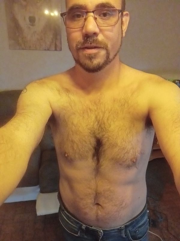 Profil de Radomir, 36 ans, TS Monaco à Charmé