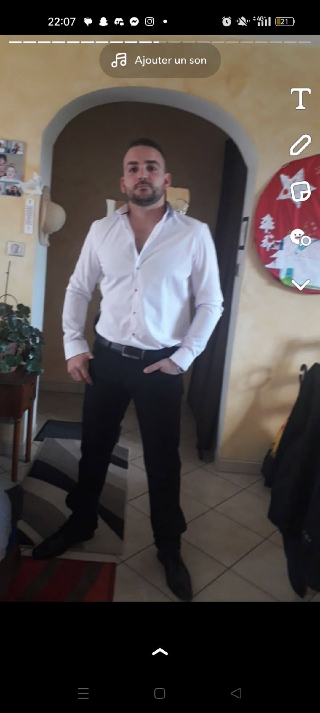 Profil de Gail, 34 ans, TS Monaco à Saint-Vincent-de-Reins