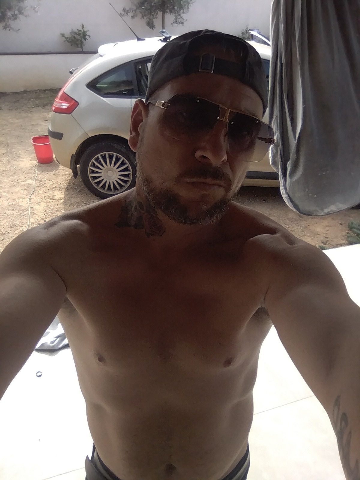 Profil de Batiste, 40 ans, TS Monaco à Espartignac