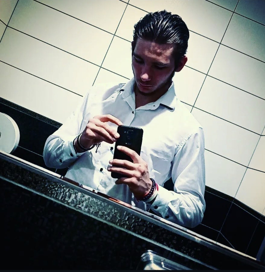 Profil de Benat, 20 ans, TS Monaco à Saint-Julien-Chapteuil
