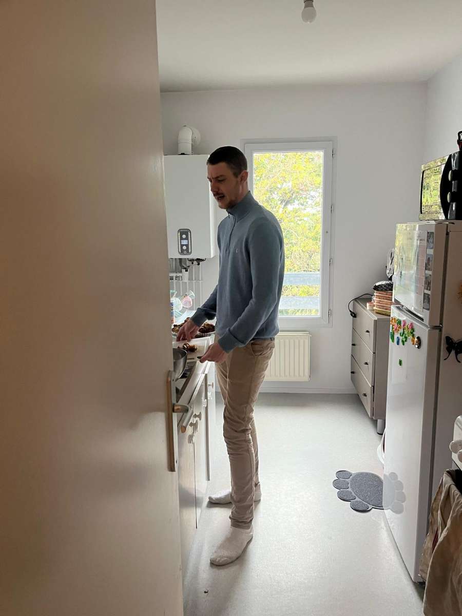 Profil de Edison, 34 ans, TS Monaco à Vandeuil