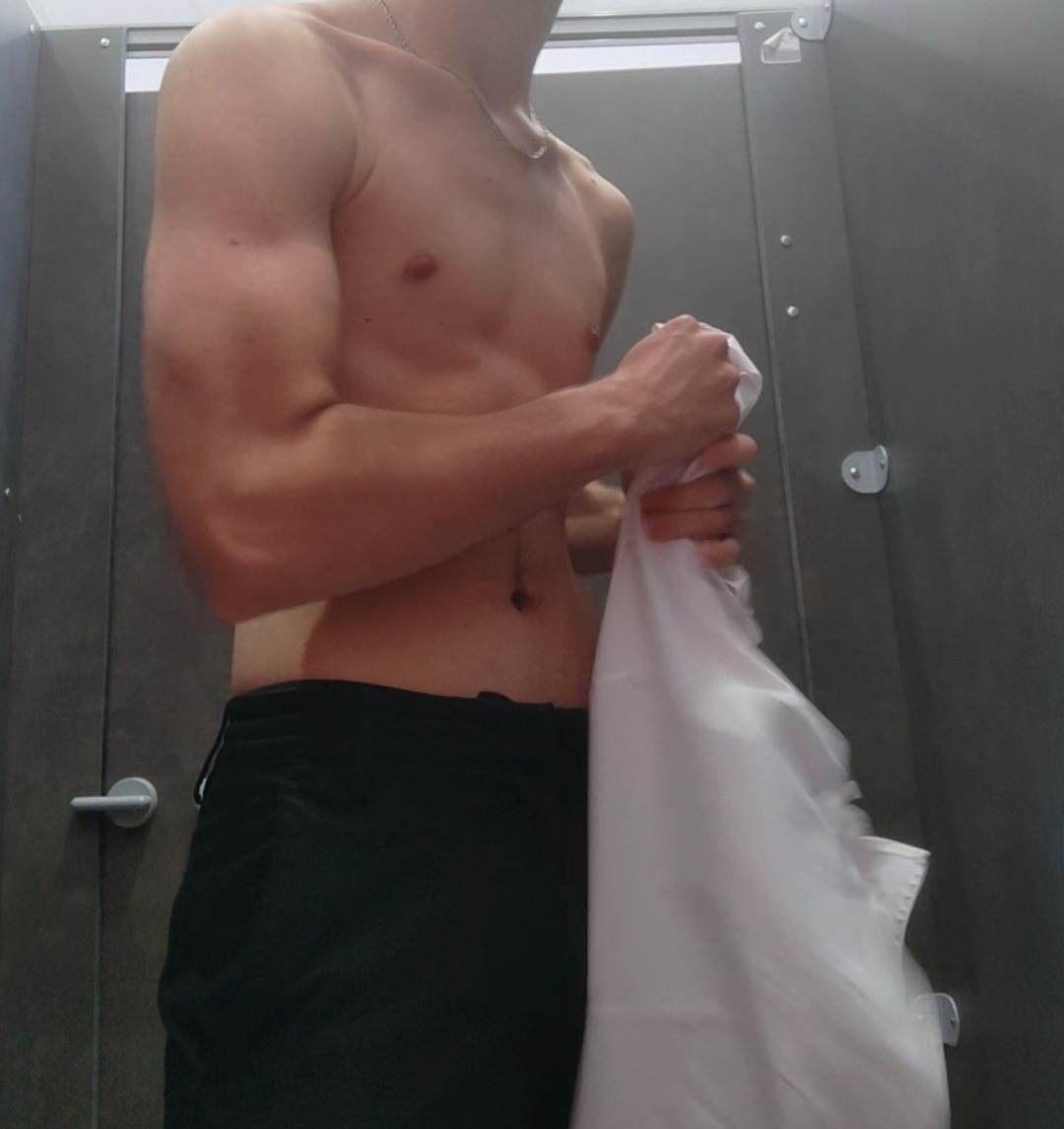 Profil de Recep, 20 ans, TS Monaco à Saint-Sever-de-Saintonge