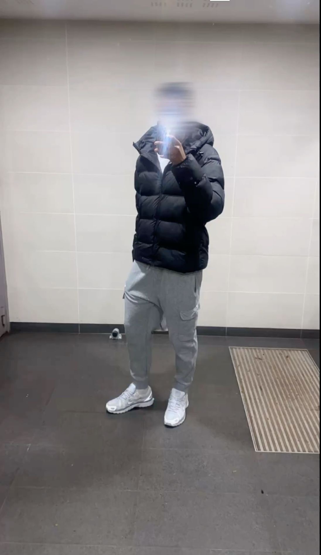 Profil de Daryl, 18 ans, TS Monaco à Montaigu-le-Blin