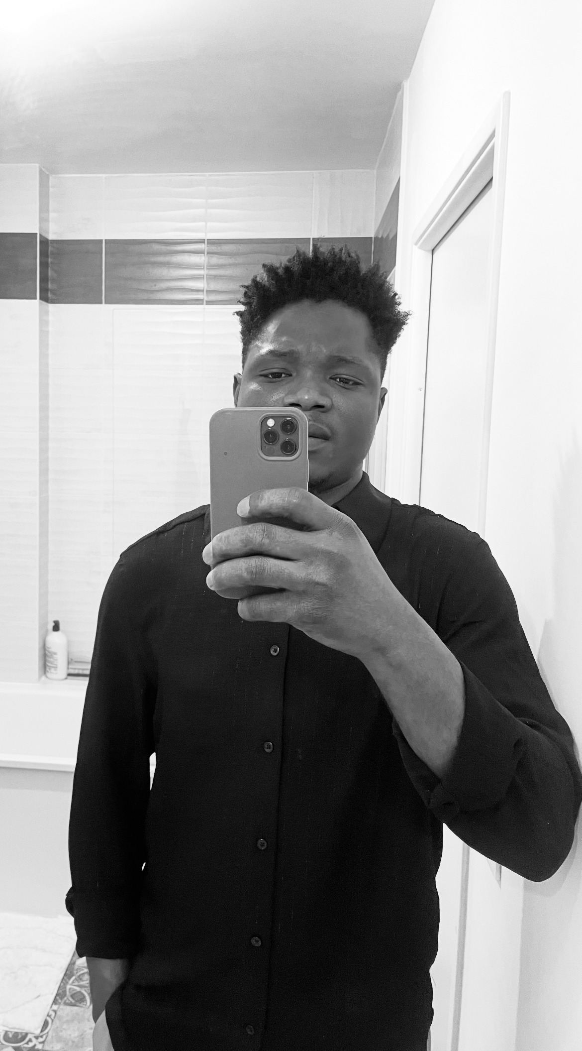 Profil de Helios, 32 ans, TS Monaco à Esson